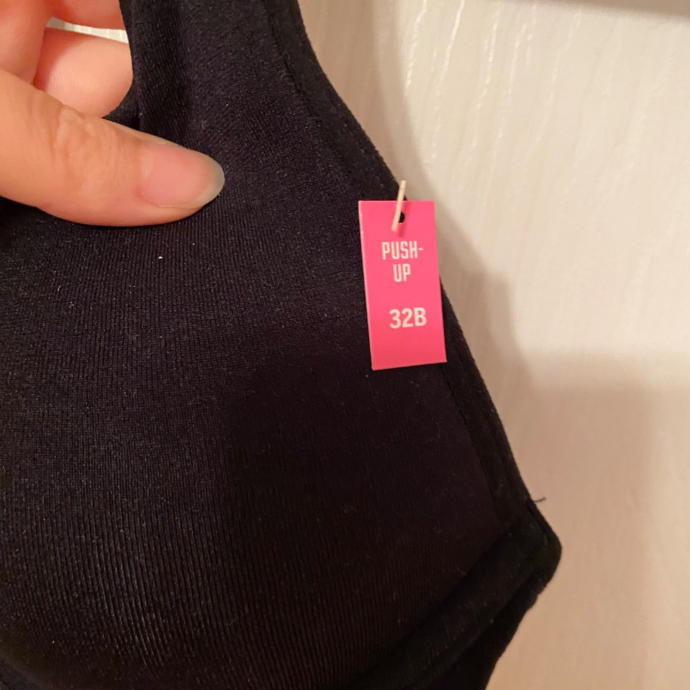 Pink Front Close Sports Bra - Picture 2 of 4